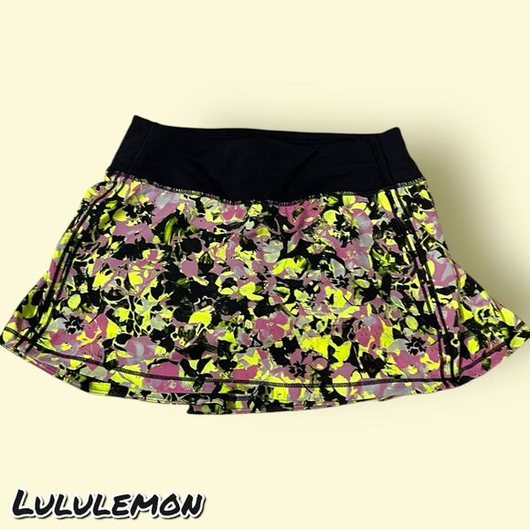 Preowned Lululemon Pace Rival Mid-Rise Skirt Highlight Yellow Multi / Bla size 2 - Picture 6 of 15